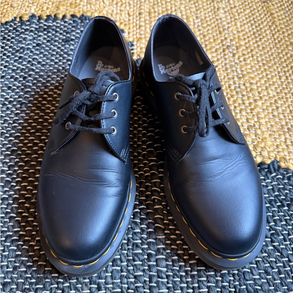 Dr. Martens Black Vegan Low Top Oxfords - Picture 7 of 7